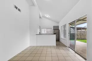 1122 Woodbridge Ave, Pearland, TX 77584 - Photo 11