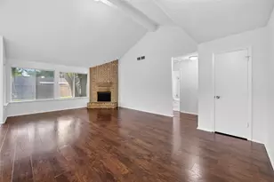 1122 Woodbridge Ave, Pearland, TX 77584 - Photo 7