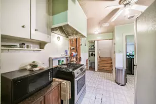 406 Gale St, Houston, TX 77009 - Photo 13