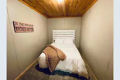 114 Brentwood Court, Hemphill, TX 75948 - Photo 17