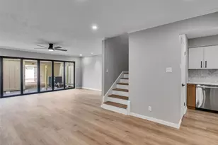 2508 Watertown Mall, Houston, TX 77057 - Photo 7