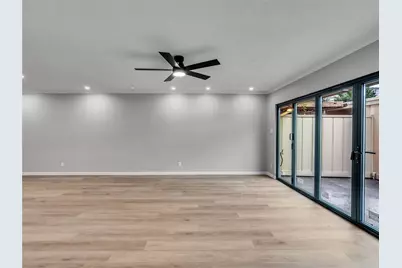 2508 Watertown Mall #81, Houston, TX 77057 - Photo 15