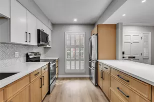 2508 Watertown Mall, Houston, TX 77057 - Photo 5