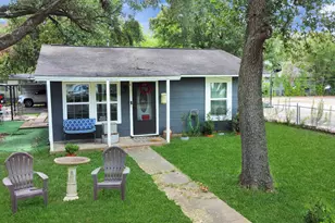 403 S Hill St, Alvin, TX 77511 - Photo 3