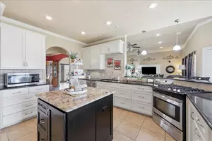 1030 Drake Dr, Bridge City, TX 77611 - Photo 15