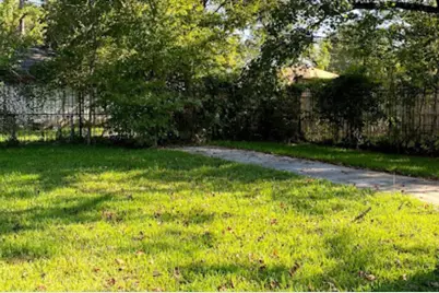 9325 Kentshire Drive #B, Houston, TX 77078 - Photo 3