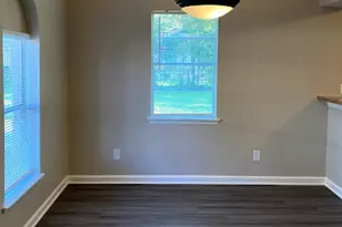 9325 Kentshire Dr, Houston, TX 77078 - Photo 7