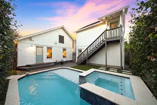 1329 Lawrence St, Houston, TX 77008 - Photo 1