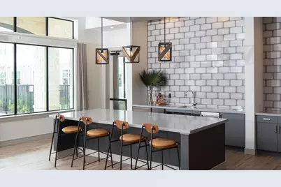 12111 Main Street #14204, Houston, TX 77035 - Photo 9