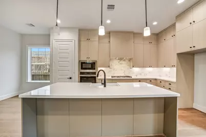 325 Forest Reserve Place, Houston, TX 77079 - Photo 9