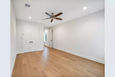 325 Forest Reserve Place, Houston, TX 77079 - Photo 17