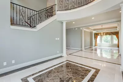 5243 Harvest Bend Court, Sugar Land, TX 77479 - Photo 11