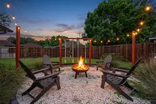 2423 1st St, Stafford, TX 77477 - Photo 17