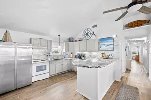 125 Bay Ave, Surfside Beach, TX 77541 - Photo 7
