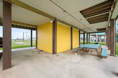 125 Bay Avenue, Surfside Beach, TX 77541 - Photo 27