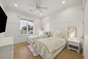 19507 Shores Dr, Galveston, TX 77554 - Photo 33