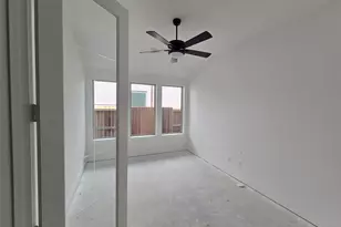 22218 Junction Peak Dr, Porter, TX 77365 - Photo 5