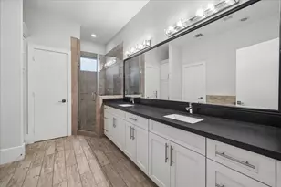 1304 Nashua St, Houston, TX 77008 - Photo 5