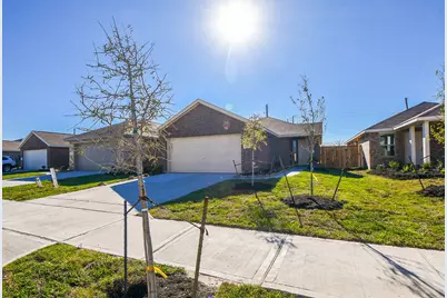 9315 Sierra Point Way, Baytown, TX 77521 - Photo 3