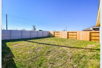 9315 Sierra Point Way, Baytown, TX 77521 - Photo 31