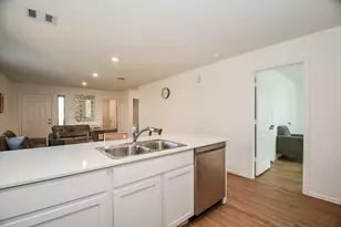 9315 Sierra Pt Wy, Baytown, TX 77521 - Photo 11