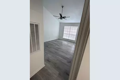 2121 El Paseo Street #2202, Houston, TX 77054 - Photo 15