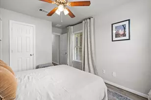 4818 Ladona Ct, League City, TX 77573 - Photo 23