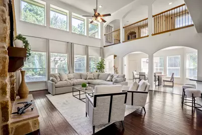 11306 Longmire Creek Court, Conroe, TX 77304 - Photo 5