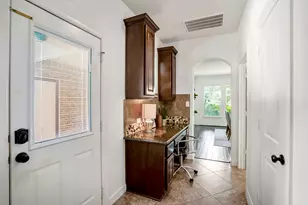 11306 Longmire Creek Ct, Conroe, TX 77304 - Photo 17