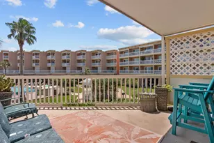 6300 Seawall Blvd, Galveston, TX 77551 - Photo 5