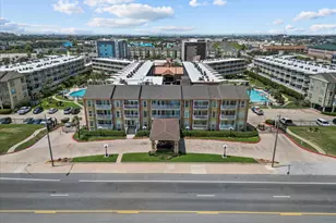6300 Seawall Blvd, Galveston, TX 77551 - Photo 3