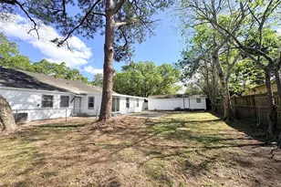 3206 Avenue K, Bay City, TX 77414 - Photo 25