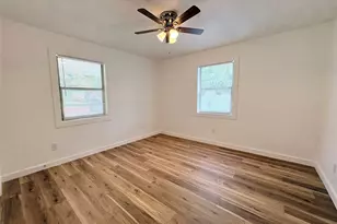 3206 Avenue K, Bay City, TX 77414 - Photo 13