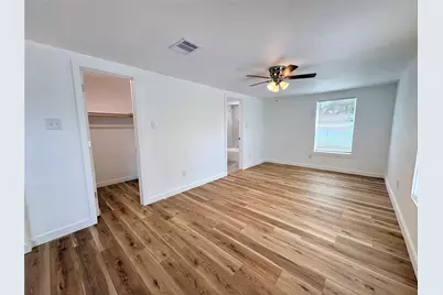 3206 Avenue K, Bay City, TX 77414 - Photo 17