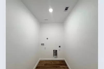 3206 Avenue K, Bay City, TX 77414 - Photo 7