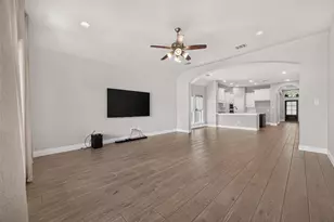 17114 Crimson Crest Dr, Conroe, TX 77302 - Photo 11