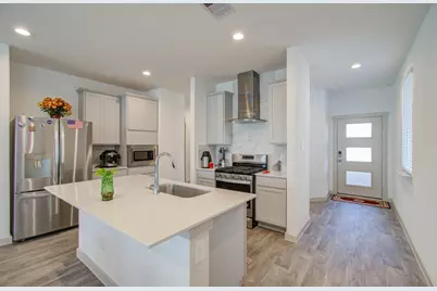 12817 Harlesden Lane, Houston, TX 77047 - Photo 9