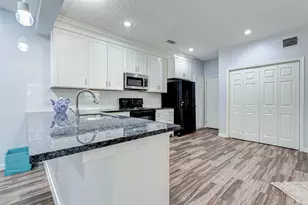 395 Rancho Bauer Dr, Houston, TX 77079 - Photo 25
