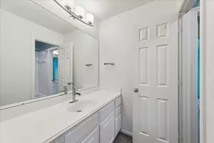 11705 Shoal Landing St, Pearland, TX 77584 - Photo 33