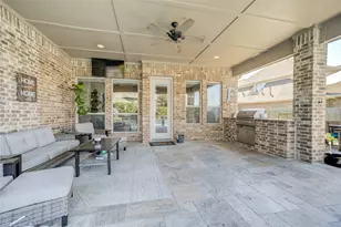 28287 Calaveras Lake Dr, Spring, TX 77386 - Photo 9