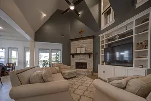 28287 Calaveras Lake Dr, Spring, TX 77386 - Photo 15