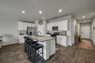 11719 Bari Reef Ln, Conroe, TX 77304 - Photo 5