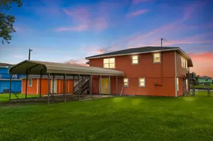 2342 County Rd 297, Sargent, TX 77414 - Photo 1