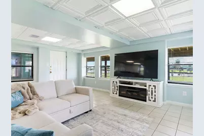 2342 County Road 297, Sargent, TX 77414 - Photo 5