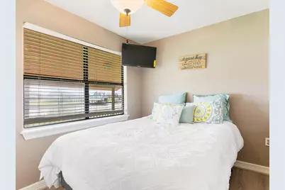 2342 County Road 297, Sargent, TX 77414 - Photo 17