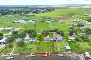 2342 County Rd 297, Sargent, TX 77414 - Photo 3