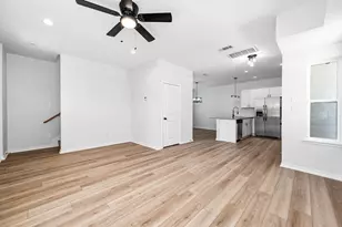 2018 Hampton A St, Houston, TX 77088 - Photo 3