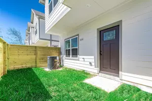 2018 Hampton A St, Houston, TX 77088 - Photo 23