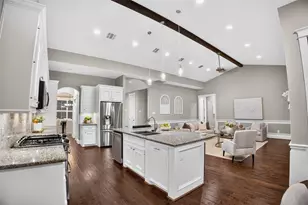 1512 Zora St, Houston, TX 77055 - Photo 9
