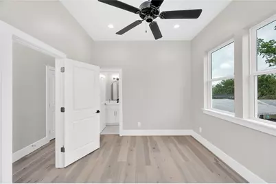 407A Sikes Street, Houston, TX 77018 - Photo 37